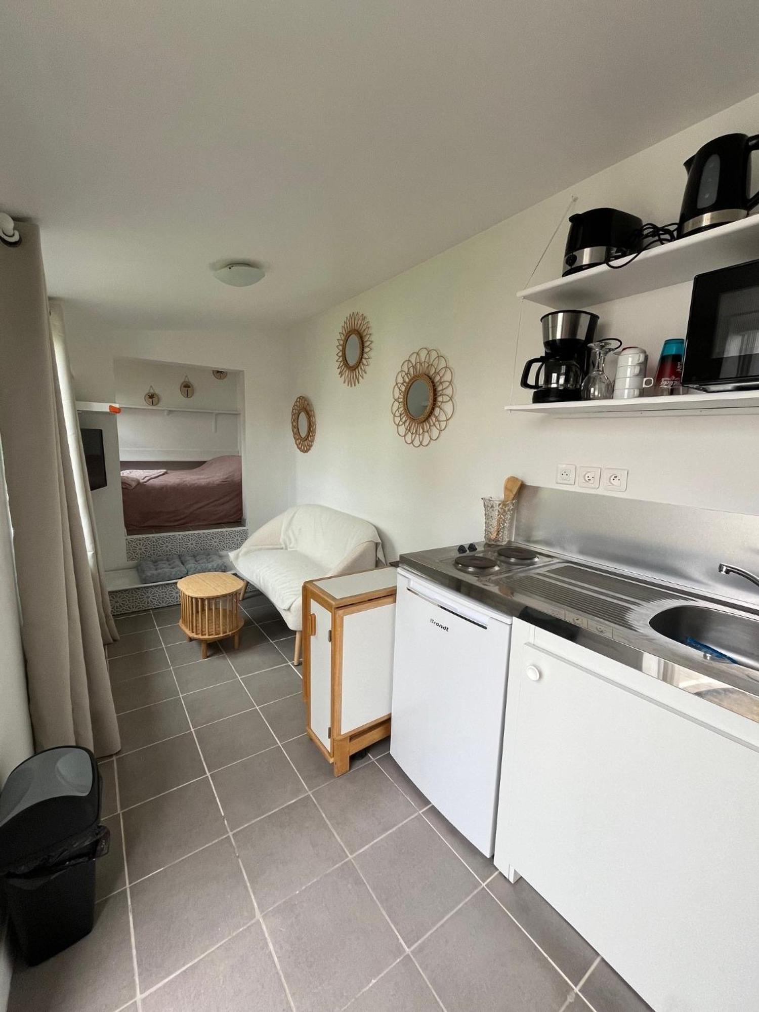 Lalyne- Maison De Charme Et Son Studio Trouville Sur Mer Exteriör bild